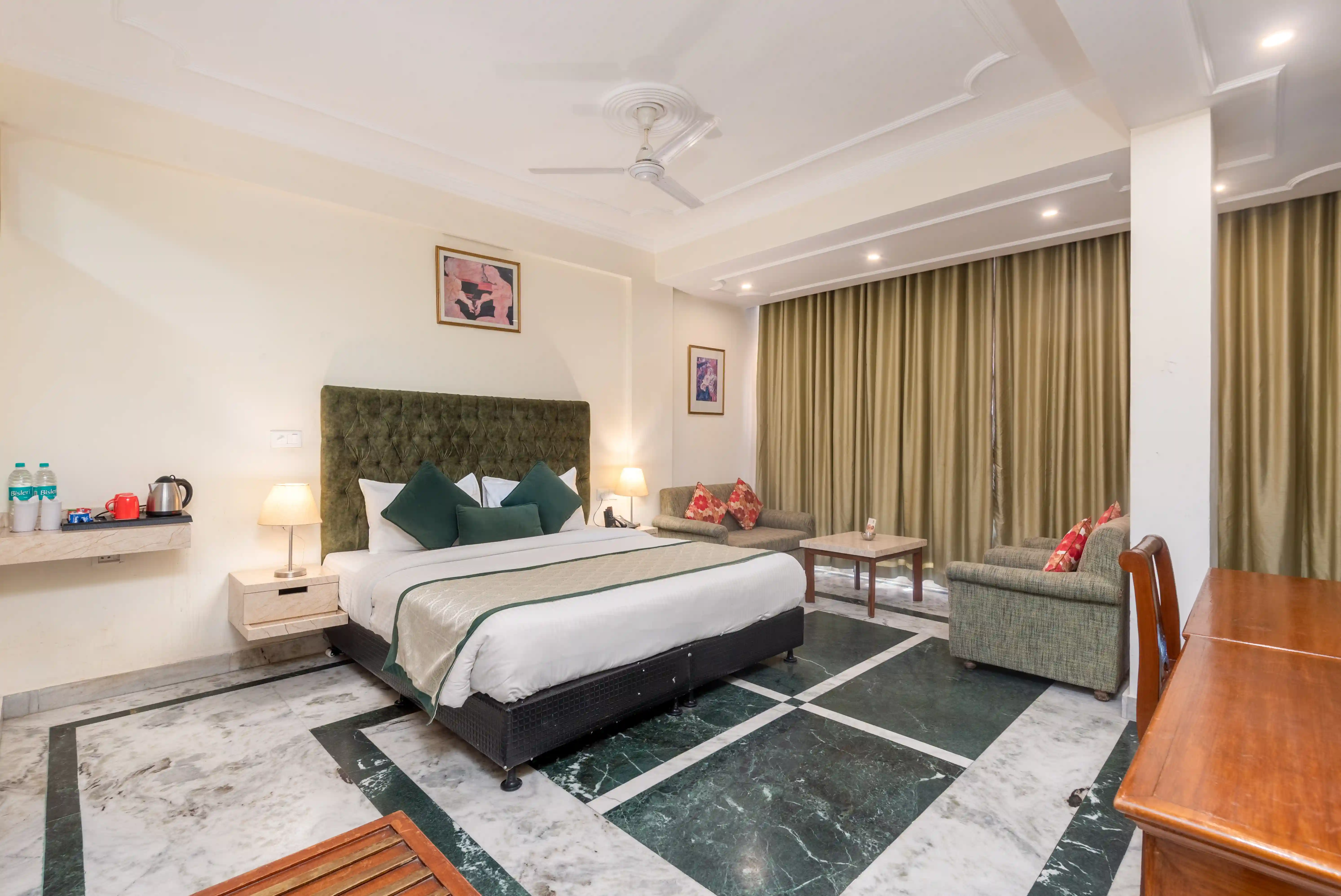 Executive Valley Room