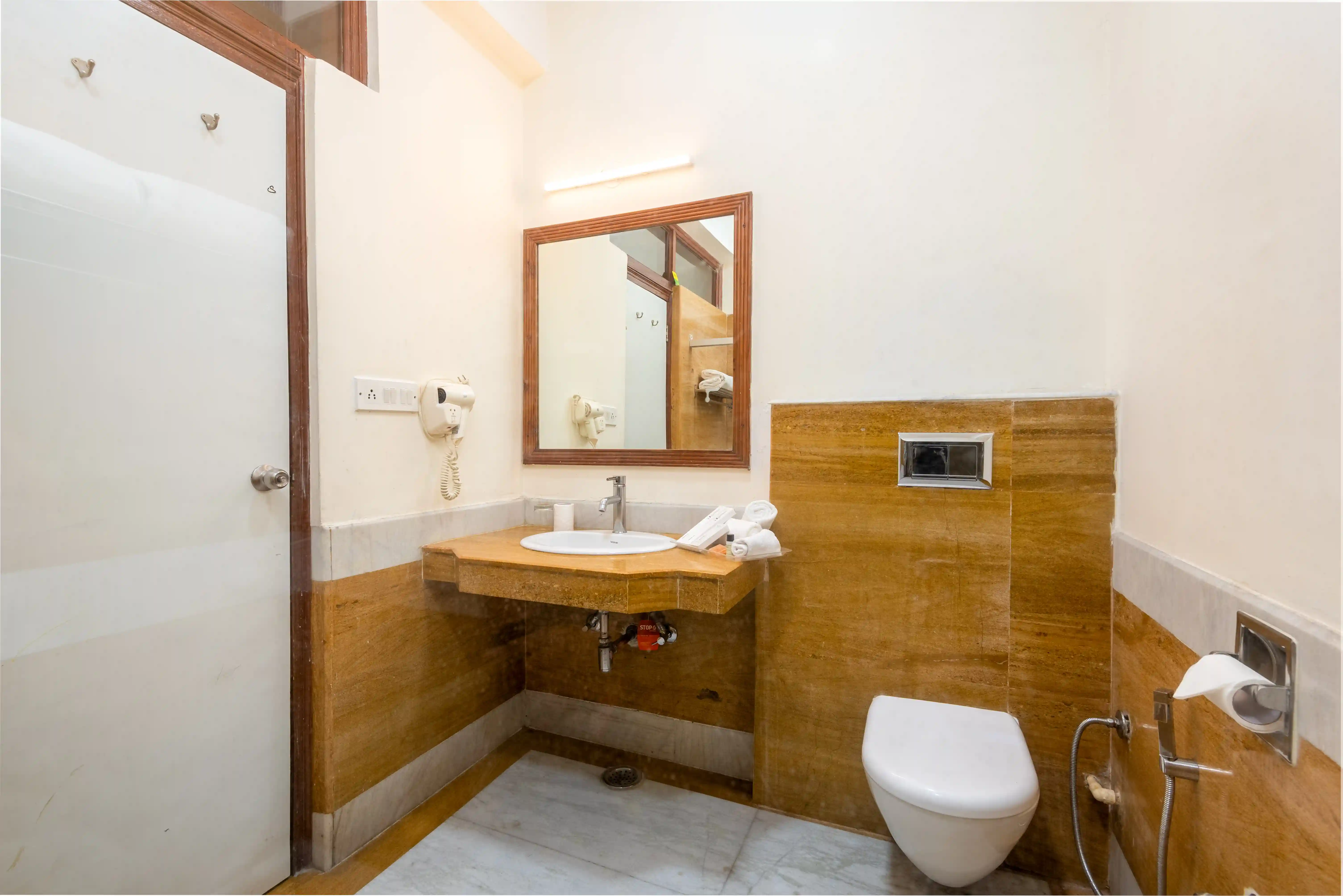 Executive Valley Room